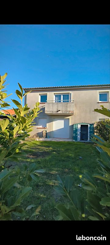Appartement 2 pièces 50 m² · à Castelginest · 50 m² · 650 €