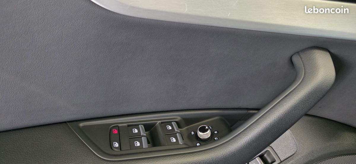 AUDI A5 Sportback 40 TDI 205 S-LINE BVA (image 24)
