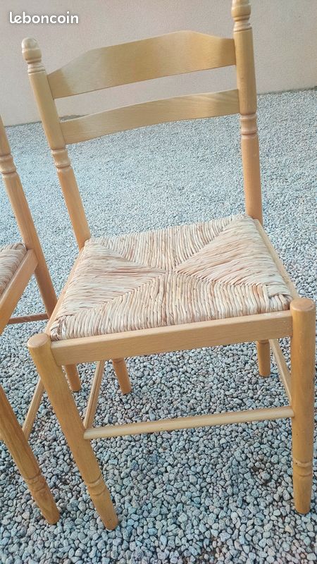 4 chaises en bois (image 4)