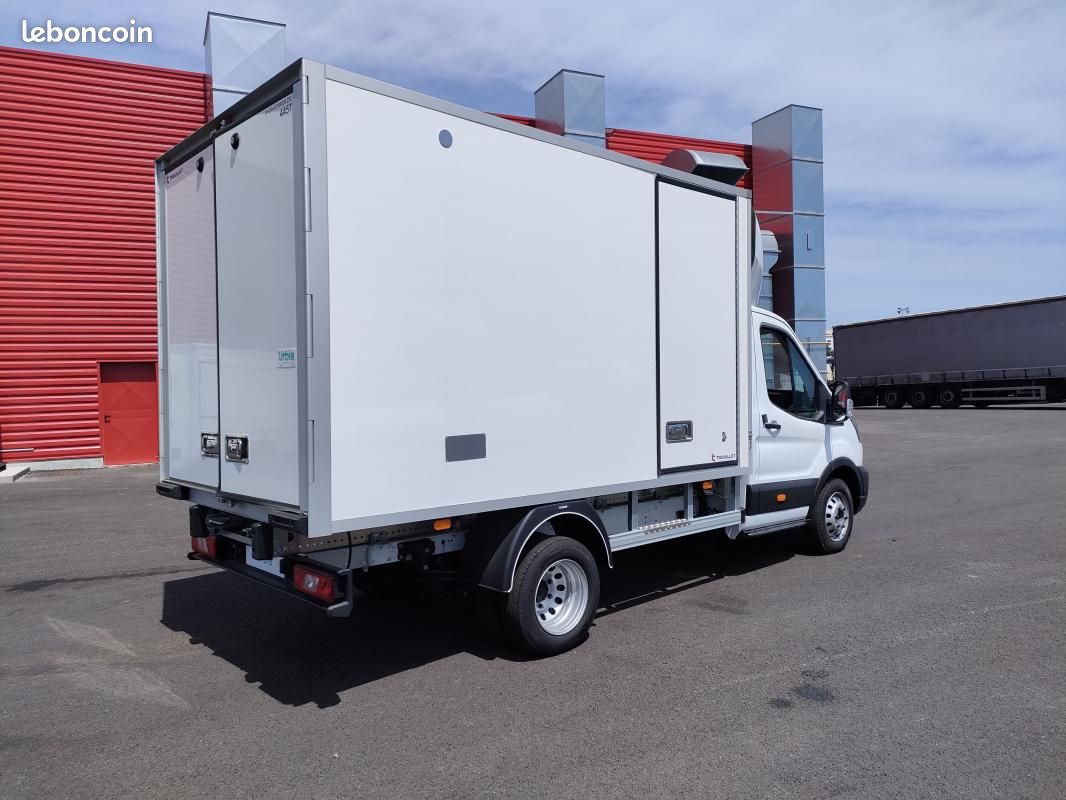 Ford Transit CHASSIS CABINE FRIGO 12M3 130 CV ROUES JUMELEES CAISSE CAZAUX GROUPE THERMOKING MONO... (image 4)