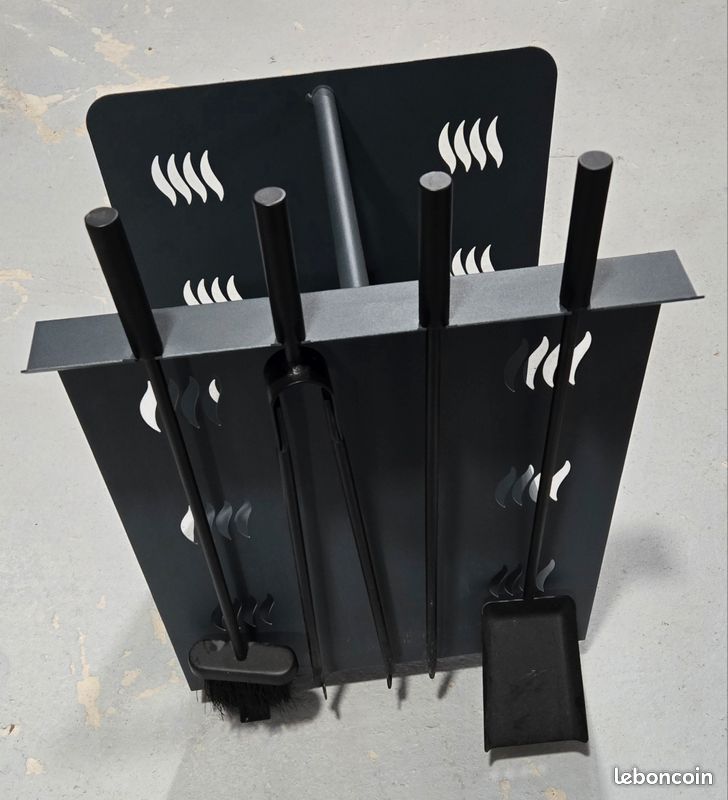 Rangement buches (idéal cheminée ou barbecue) (image 1)