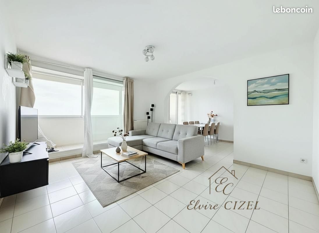 Appartement 4 pièces 69 m² · à Saint-Pierre-des-Corps · 69 m² · 102 000 €