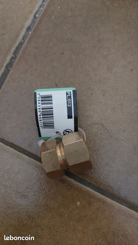 Raccord cuivre (image 2)