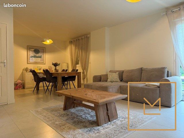 Maison 5 pièces 92 m² · à Petiville · 92 m² · 295 000 €
