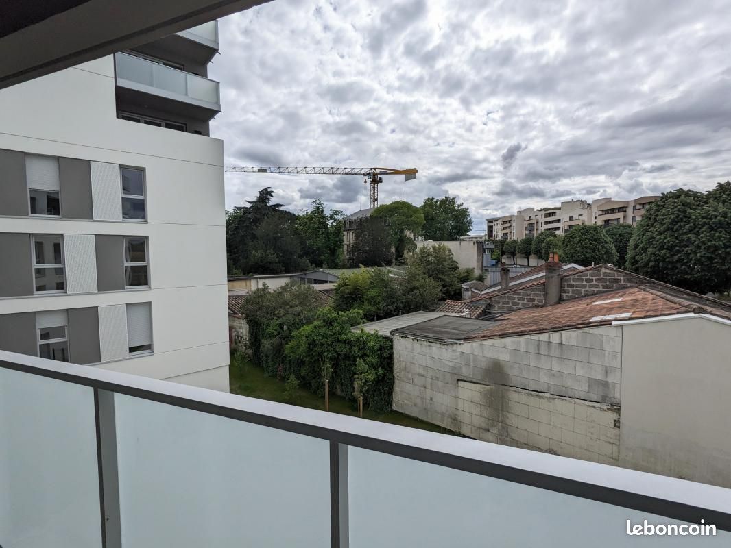 Appartement 2 pièces 50 m² - Bordeaux 33300 (image principale 4)