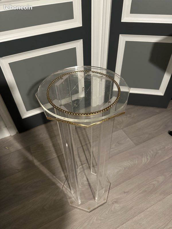 Colonne d'exposition Plexiglas H 80 cm - Plateau rotatif (image 2)