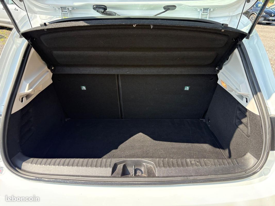 Renault clio equilibre tce 90 (image 5)