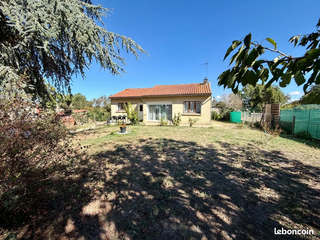 Maison 5 pièces 87 m² · à Doué-en-Anjou · 87 m² · 920 €/mois