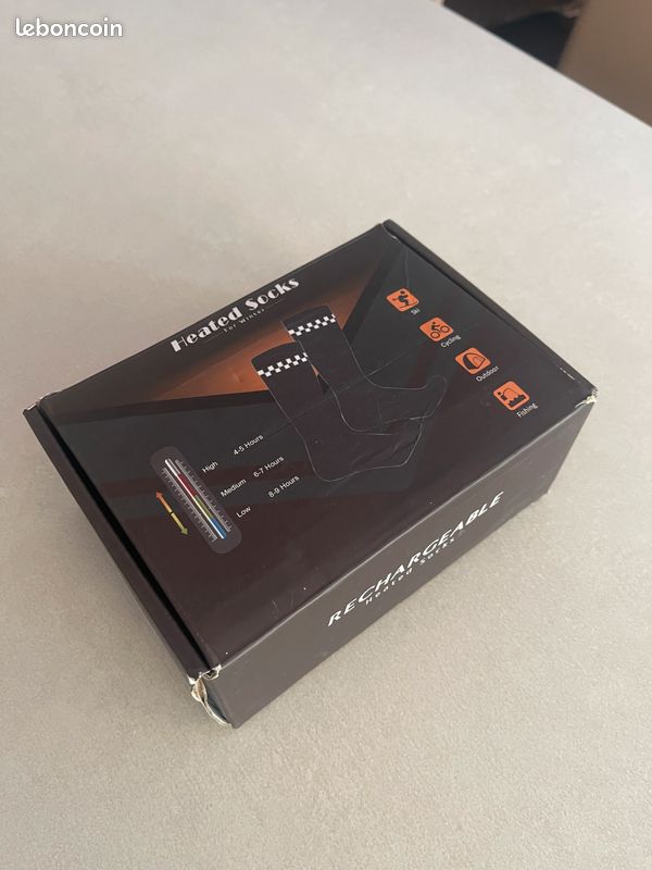 Chaussettes chauffantes rechargeables – Neuves, batterie 2x4500mAh (image 1)