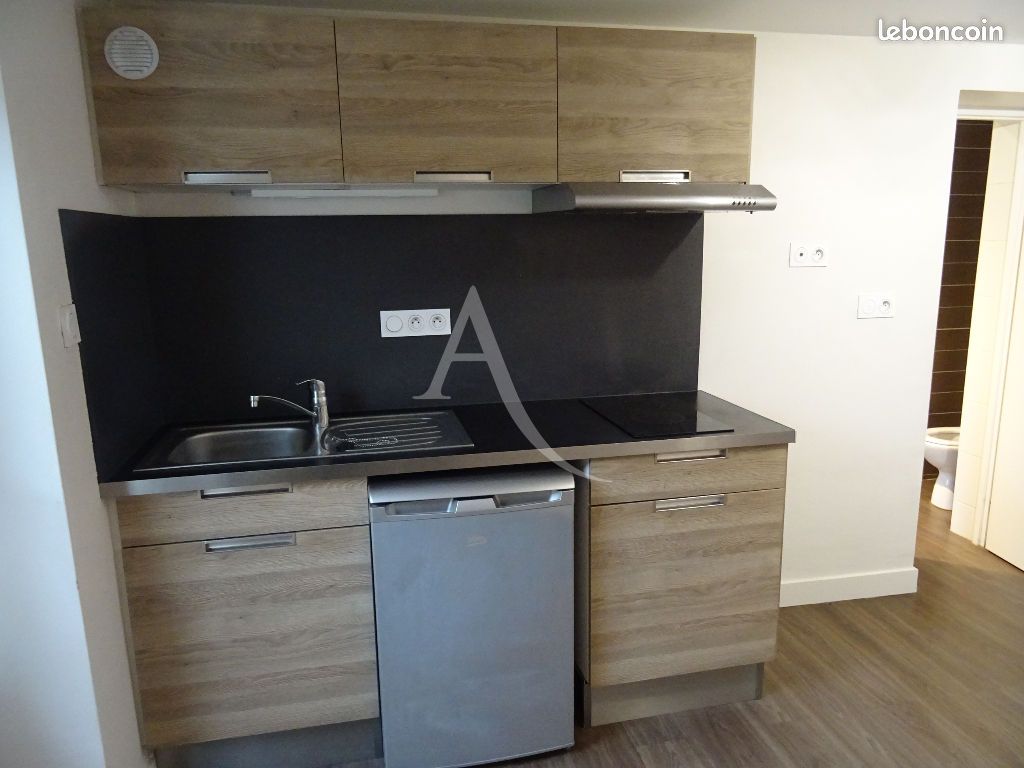 Appartement 1 pièce 16 m² · à Bourg-en-Bresse · 16 m² · 330 €/mois