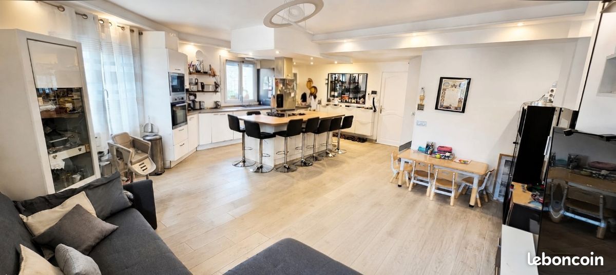 Maison 5 pièces 125 m² · à Marseille · 125 m² · 455 000 €