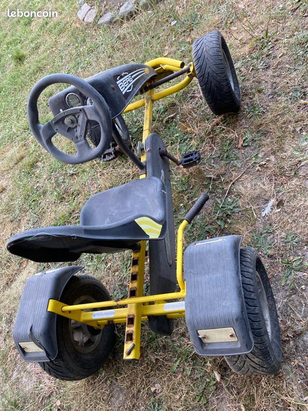 Lot de 2 Karts à pédales BERG grands modèles (À remettre en état / Pneus à réparer) (image 9)