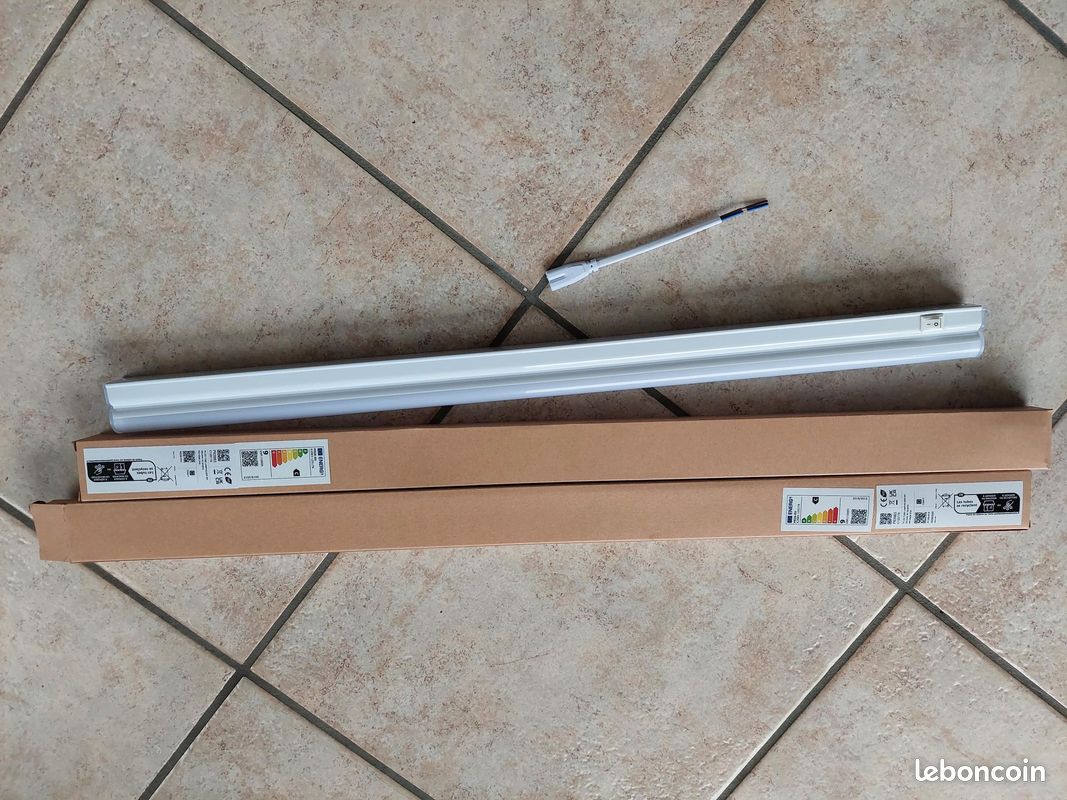 Barre Linéaire LED 30cm LOTx2 (image 1)