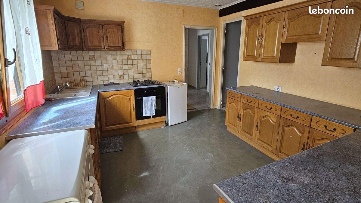 Maison 4 pièces 106 m² · à Couvrot · 106 m² · 88 000 €