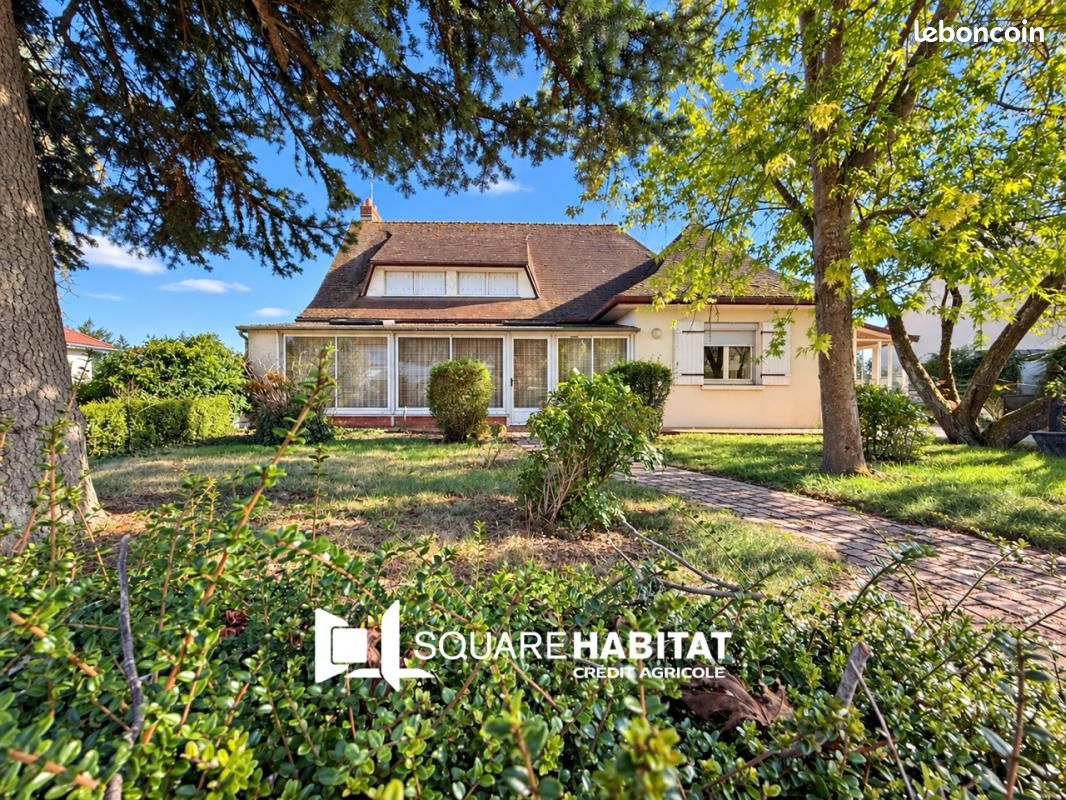 Maison 6 pièces 170 m² · à Bonneval · 170 m² · 223 000 €