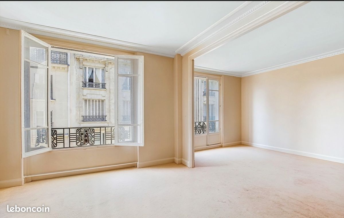 Appartement 6 pièces 121 m² · à Paris · 121 m² · 949 000 €