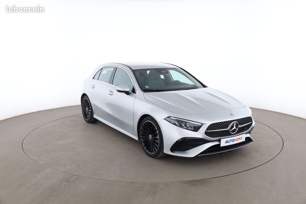 Mercedes-Benz Classe A 180 AMG Line 7G-DCT 136 ch (image 4)