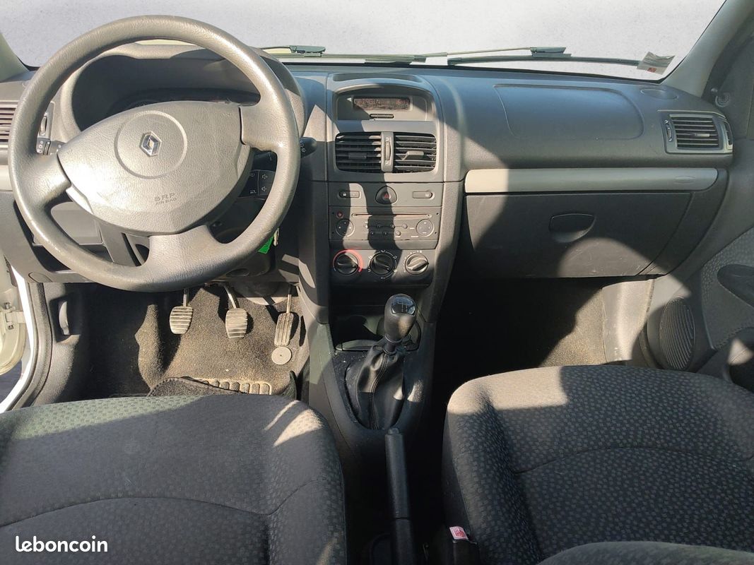 Renault Clio Campus 1.2 16v 75Ch (image 5)