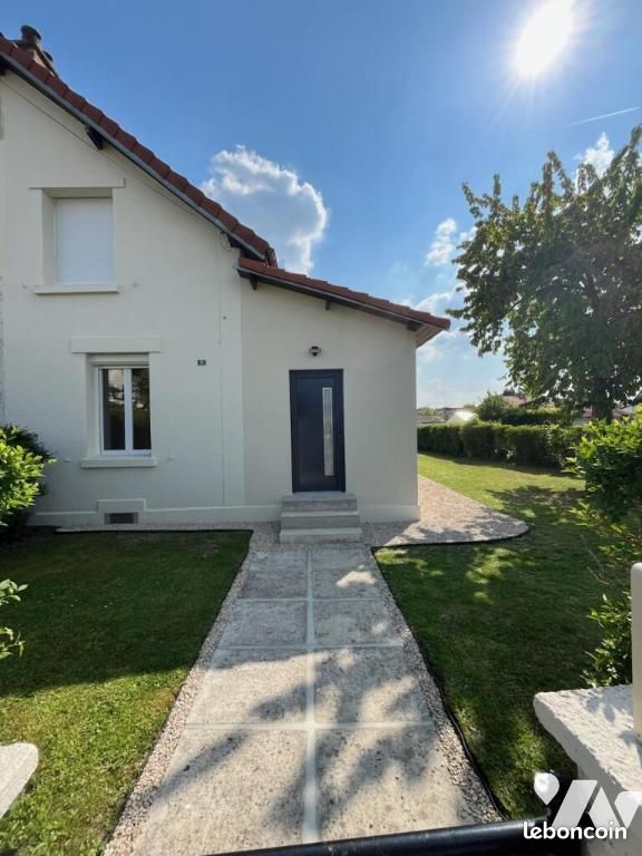 Maison 4 pièces 73 m² · à Thourotte · 73 m² · 990 €