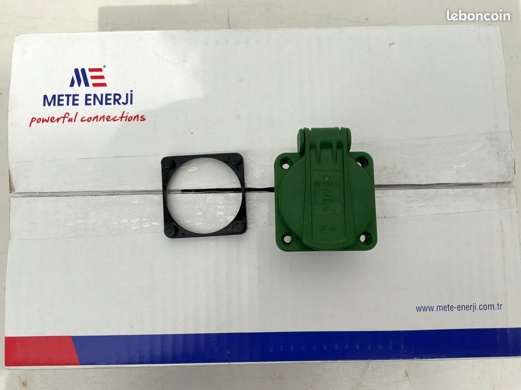 Coffret électrique vide (image 9)
