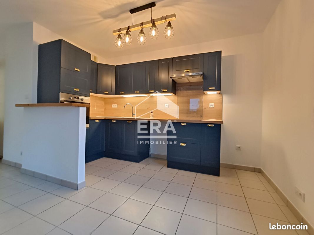 Appartement 3 pièces 66 m² · à Saint-Cyr-sur-Loire · 66 m² · 905 €
