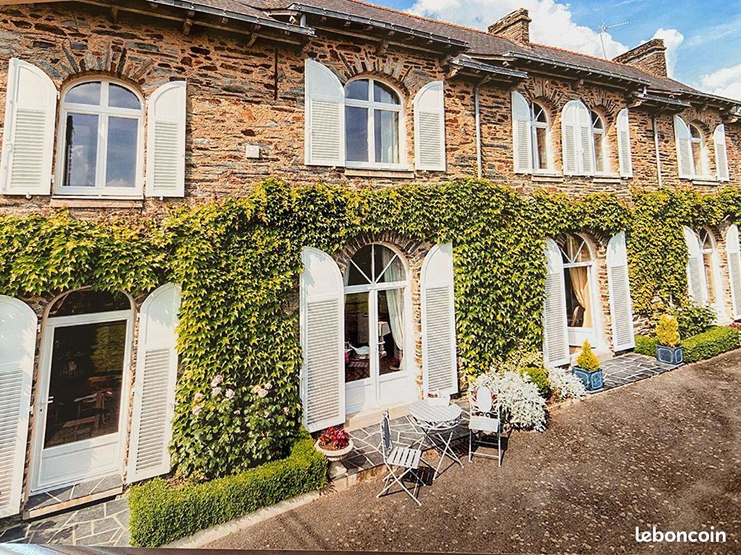 Maison 12 pièces 305 m² · à Guémené-Penfao · 305 m² · 414 800 €