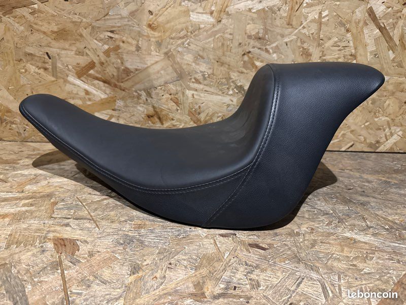 Selle Softail Breakout - FXSB 2013-2017 Softail Breakout CVO/SE - FX VF SBSE 2013-2014 Softail Pro Street Breakout CVO/SE - FXSE 2016-2017 (image 4)