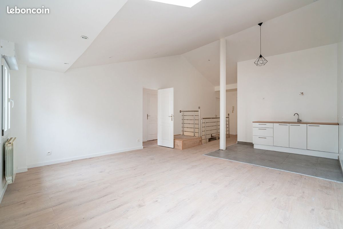 Appartement 4 pièces 73 m² · à Aubervilliers · 73 m² · 1 200 €