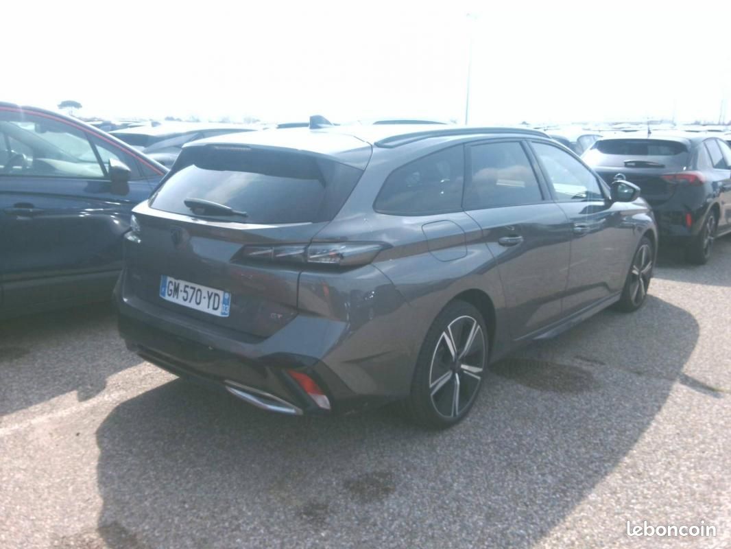 Peugeot 308 SW PureTech 130ch S&S EAT8 GT Toit ouvrant électrique avec