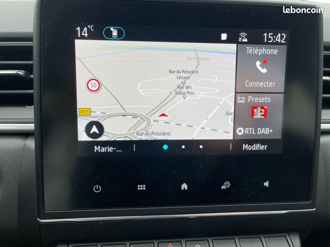 RENAULT Captur E-Tech hybride 145 Evolution (image 14)