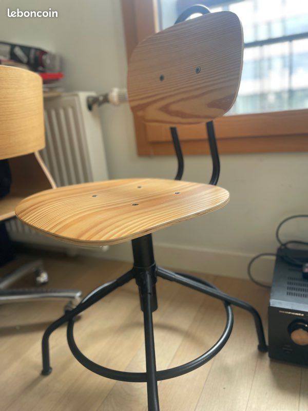 Ikea KULLABERG Chaise pivotante en noir réglable en hauteur
