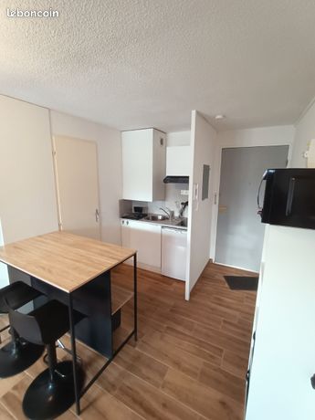 Location studio meublé