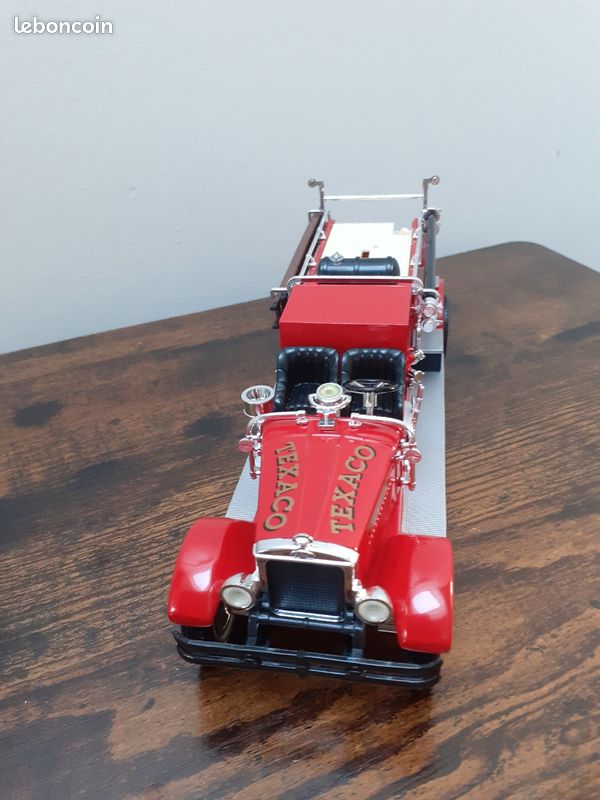 Camion de pompier Fire Truck Texaco Mack 1929 (image 3)
