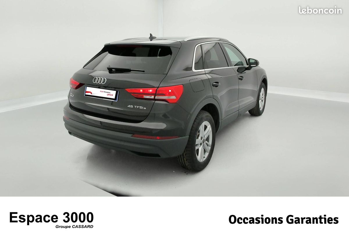 AUDI Q3 45 TFSIe 245 ch S tronic 6 Design (image 6)