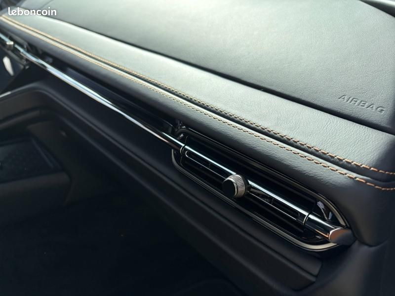 Aston martin DB12 V8 4.0 680ch BVA8 (image 13)
