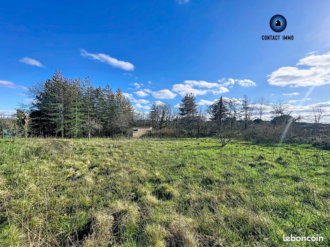 Terrain 4100 m² · à Cosnac · 4 100 m² · 124 775 €