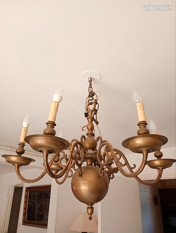 Grand lustre ancien style Hollandais (image 1)