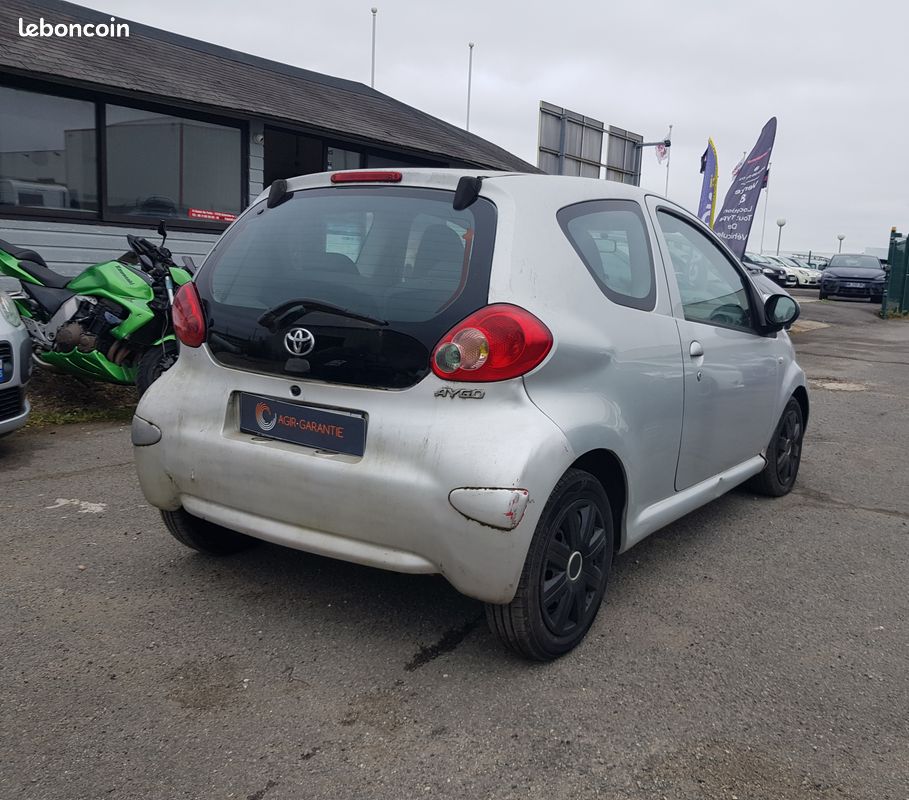 Toyota aygo 1.4 d-4d (image 4)