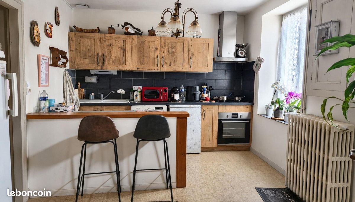 Maison 6 pièces 120 m² · à Thevet-Saint-Julien · 120 m² · 107 000 €