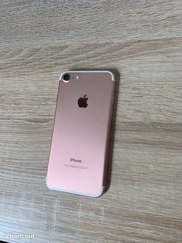 IPhone 7 gold rose (image 2)