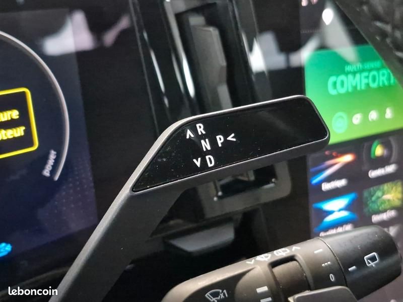 Renault Espace 1.2 E-Tech full hybrid 200ch Iconic 7 places - 24 (image 30)