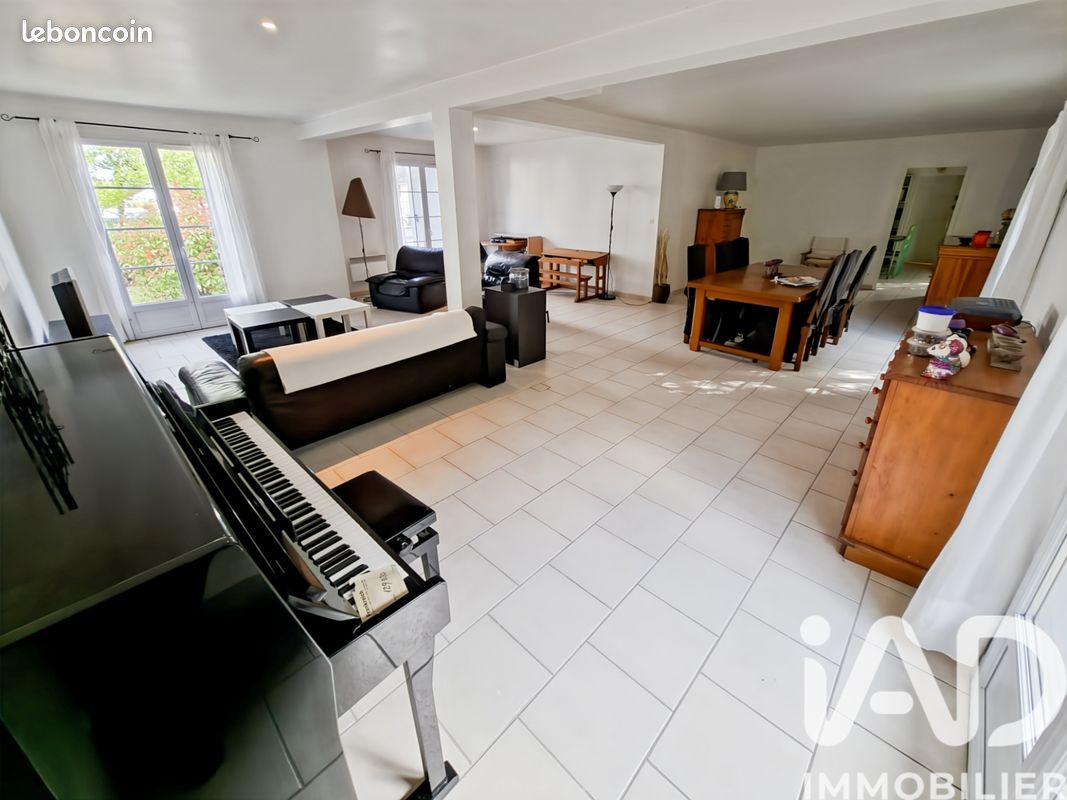 Maison 7 pièces 167 m² · à Vineuil · 167 m² · 378 000 €