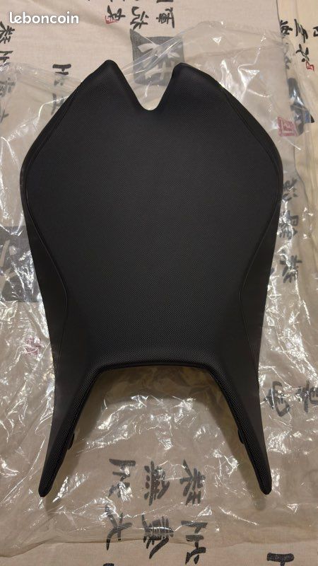 Selle Aprilia rsv4 (image 2)
