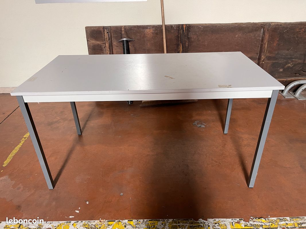 Bureau blanche 70x120xH73 cm (image 1)