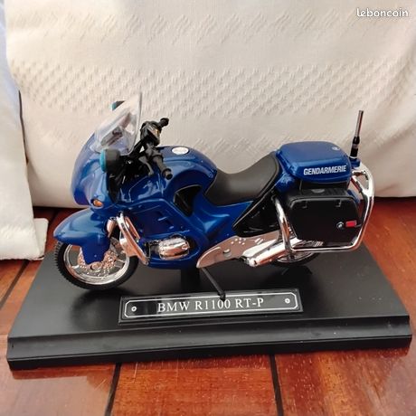 Fanion Vintage Gendarmerie Motocycliste CIG Fontainebleau – 25x18 Cm – Original France