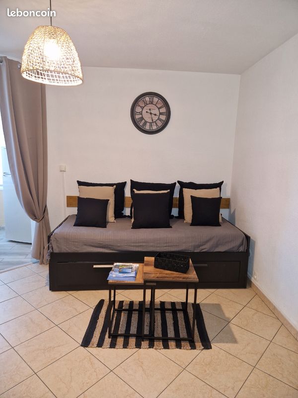 Appartement 1 pièce 24 m² · à La Seyne-sur-Mer · 24 m² · 700 €