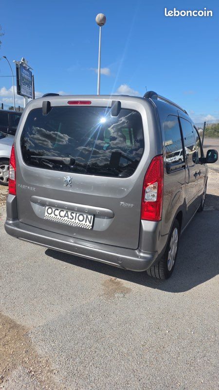 Peugeot partner tepee 1,6 hdi 90 ch family (image 5)