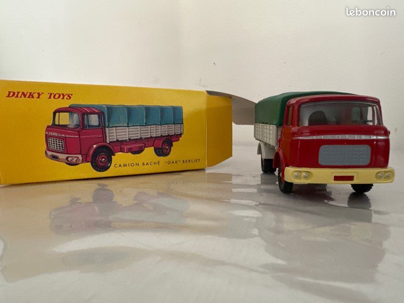 Authentique DINKY TOYS France n°589 Berliet GAK Dépannage 1965 en