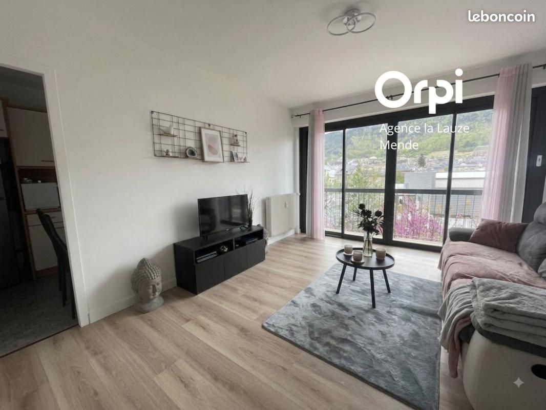 Appartement 1 pièce 46 m² · à Mende · 46 m² · 630 €/mois