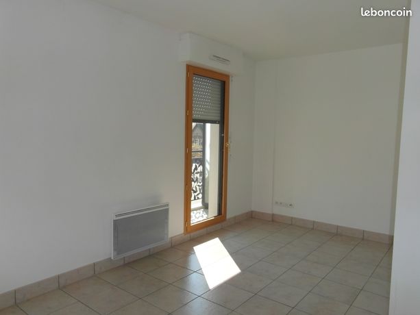Particulier appartement T1